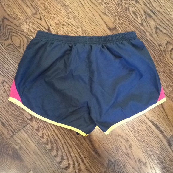 Nike 3" Tempo Running Shorts - Picture 3 of 3